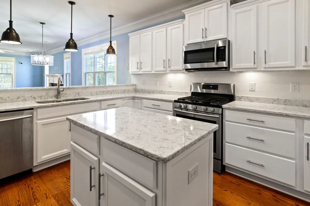 Filth & Squalor Cleanup in Hemphill, TX